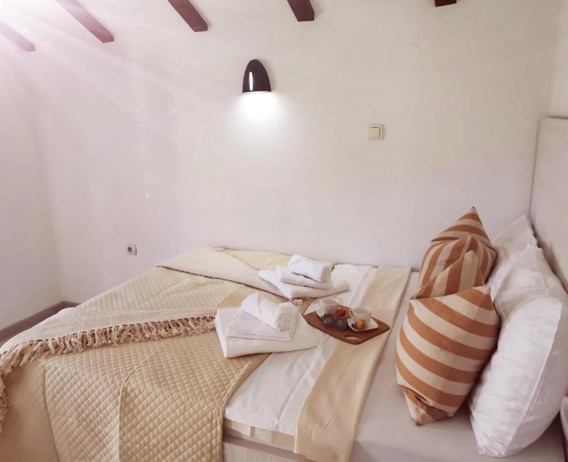 Duplex Apartman Lazaro Kotor Eksteriør billede